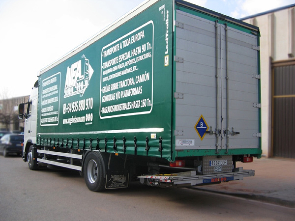 Canvas trucks de 1,5 tonne à 16 tonnes
