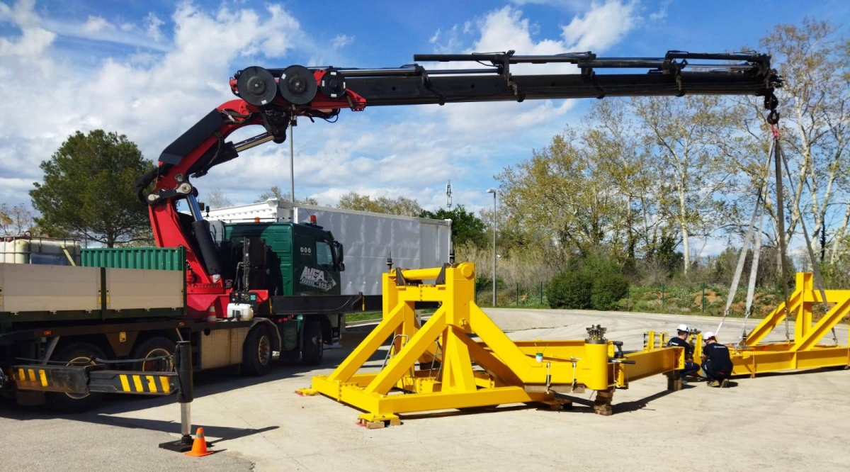 Transport i Muntatge del Telescopi més Gran del Món per a proves de rotació 